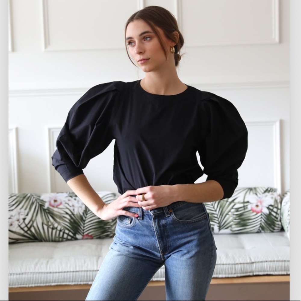 NWT Mille Lila Top